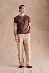 Henley Short Sleeve Dark Brown