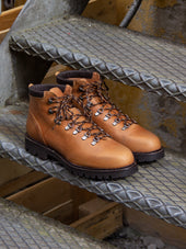 Bright Shoemakers Mountain Boot Teak
