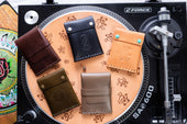 No. 092-GD Card Case with Snaps Bear, Natural