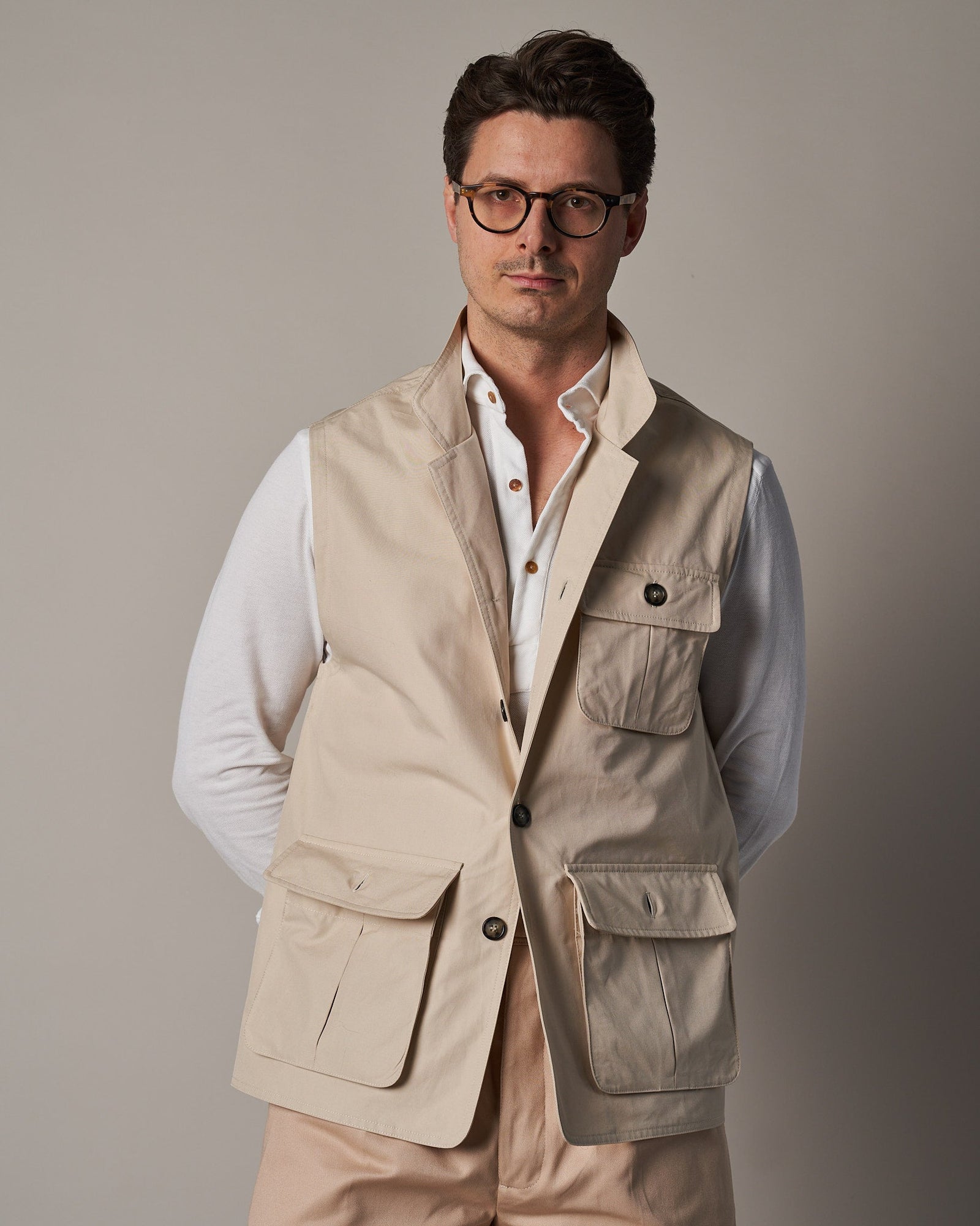 V090 Utility Vest - Beige