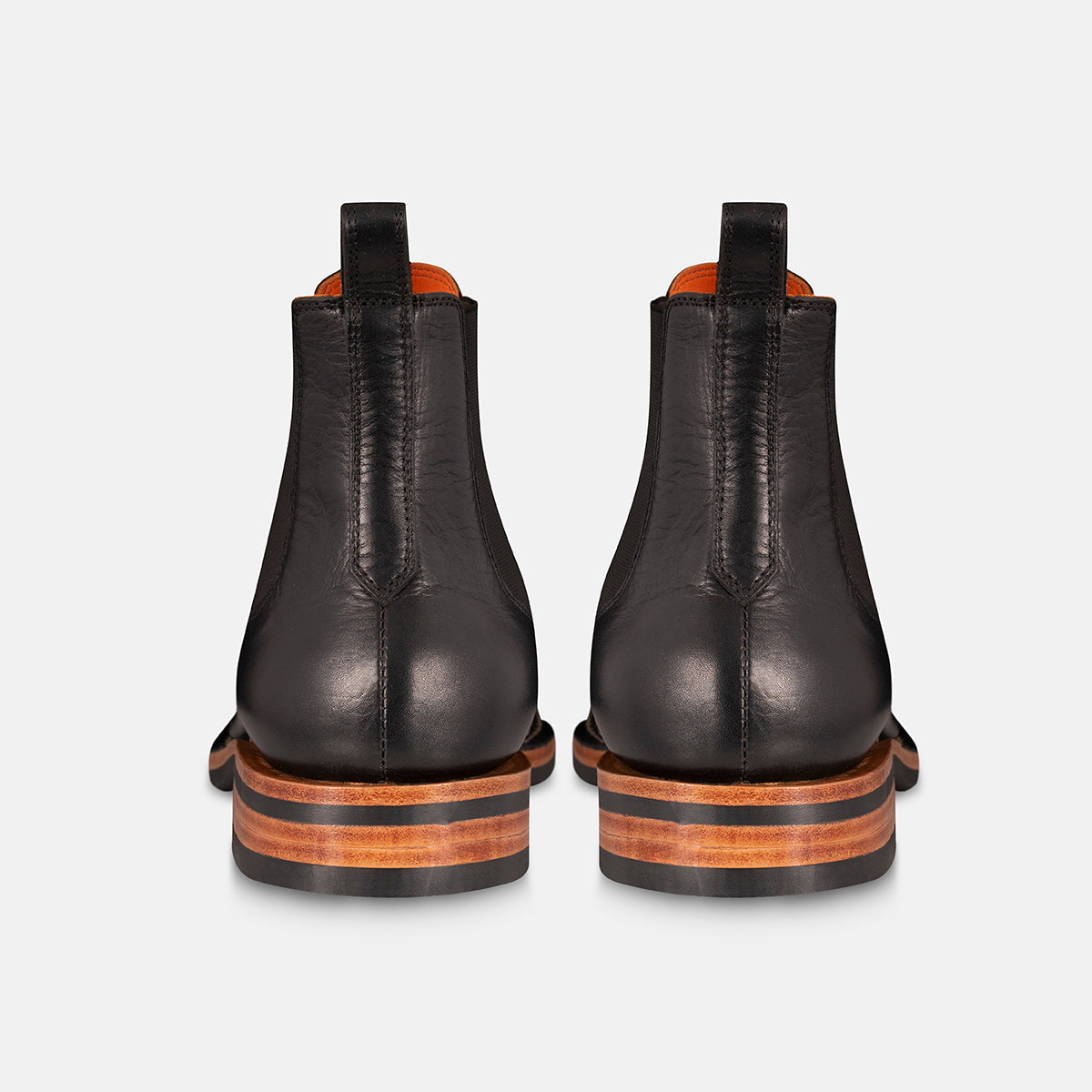 Isidro Chelsea · Oiled Latigo · Black