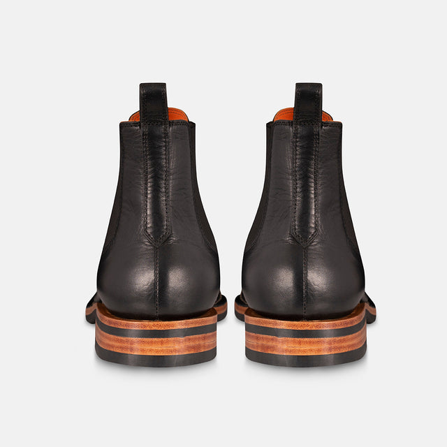 Isidro Chelsea · Oiled Latigo · Black
