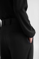 Pantaloni In Gabardine Di Lana Leggera