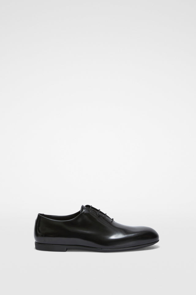 Scarpe con lacci