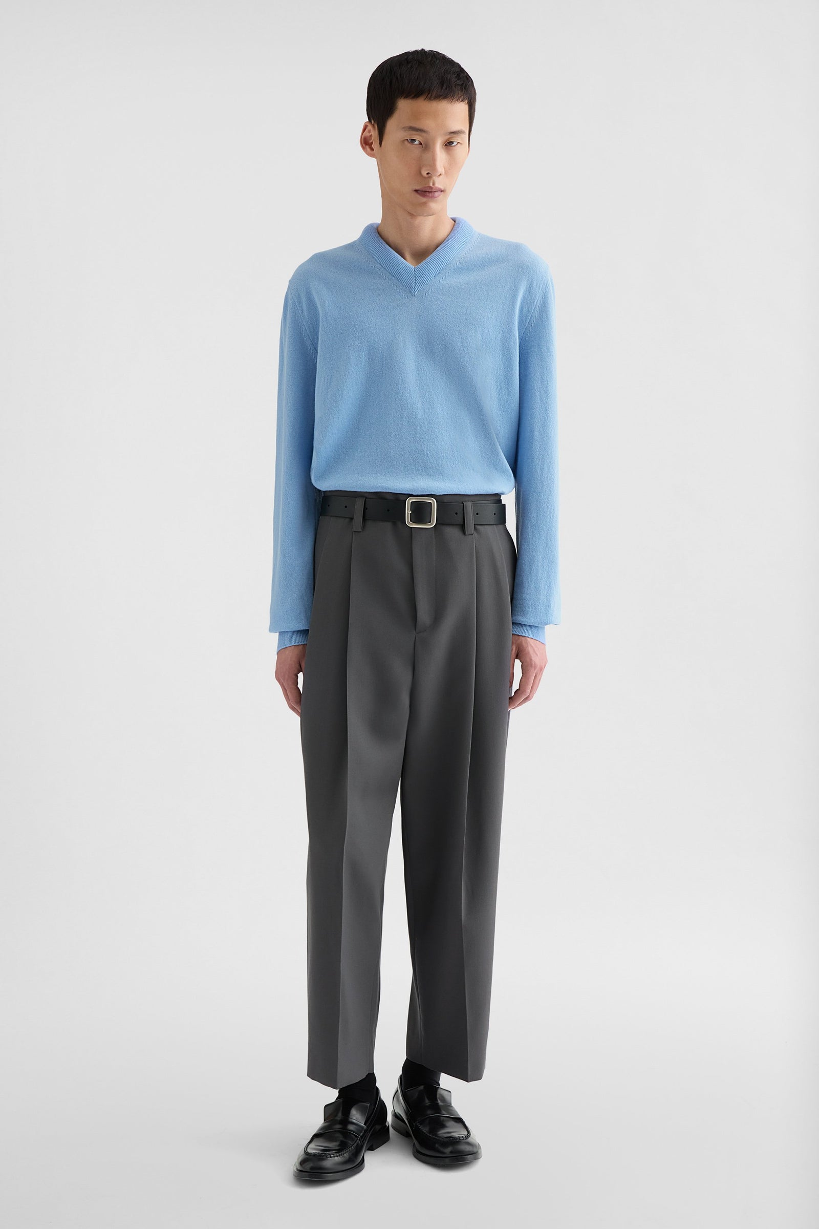 Maglione Con Scollo A V In Lana Leggera