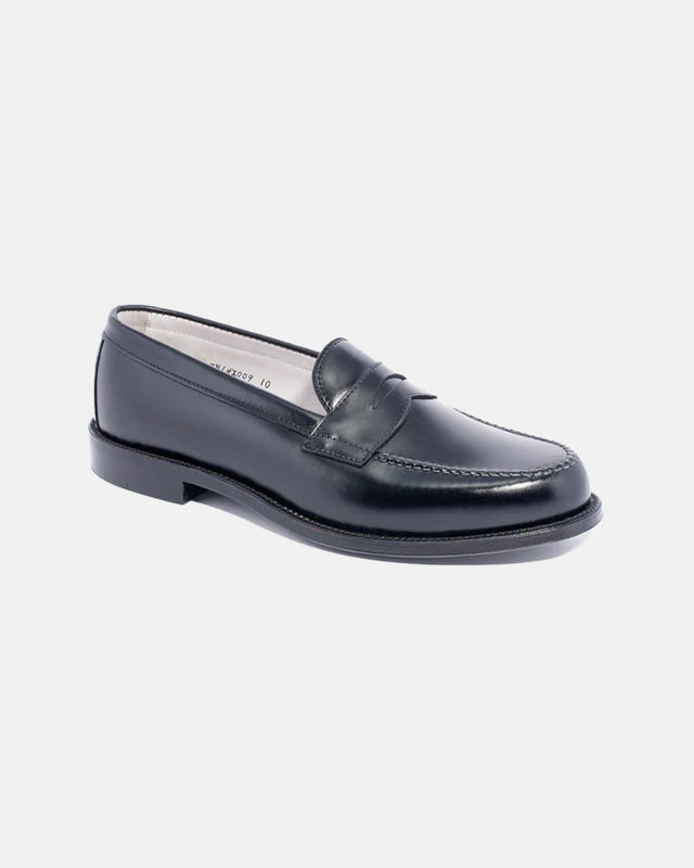 Made-in-USA Black Calfskin Leisure Handsewn Loafer