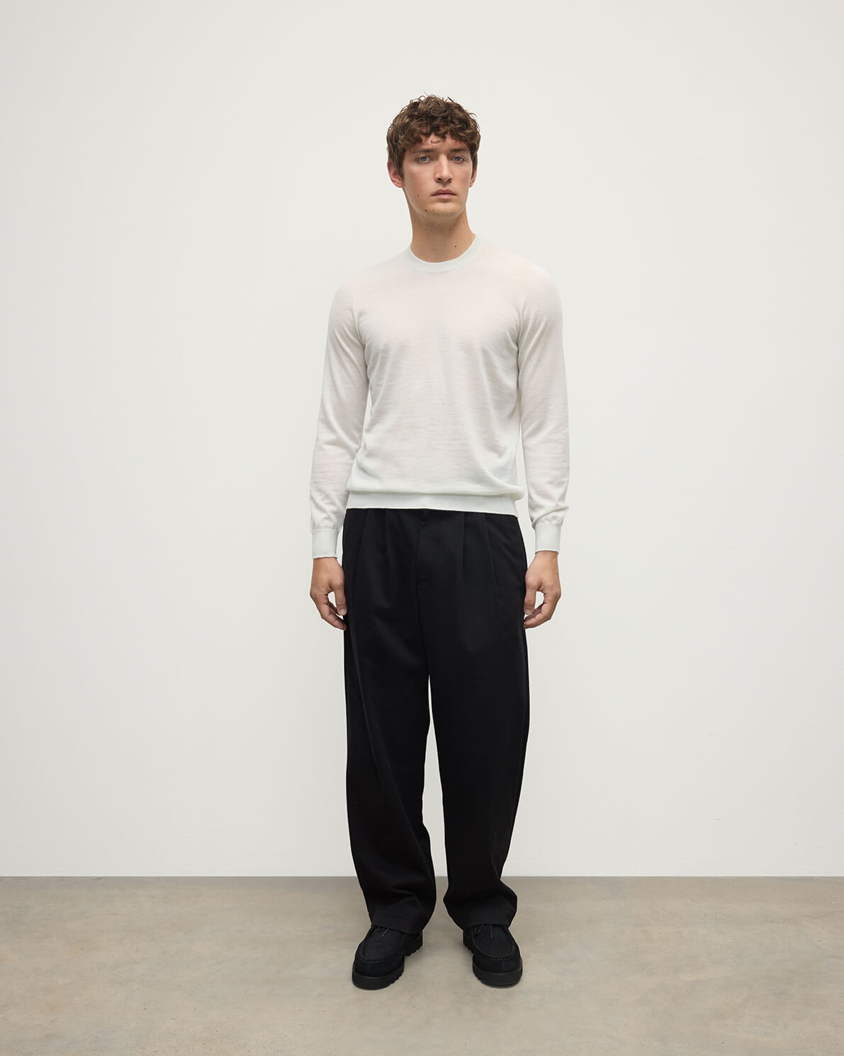 Superfine Cashmere Round Neck Jumper
