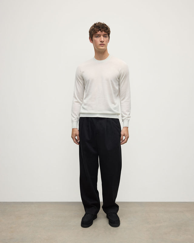 Superfine Cashmere White Round Neck Jumper