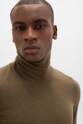 Superfine Cashmere Roll Neck Olive Green Jumper