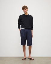 Rory Black Classic Cashmere Crew Jumper