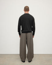 Classic Cashmere Dark Grey Round Neck Jumper