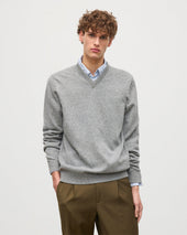 Rory Grey Classic Cashmere V-Neck Jumper