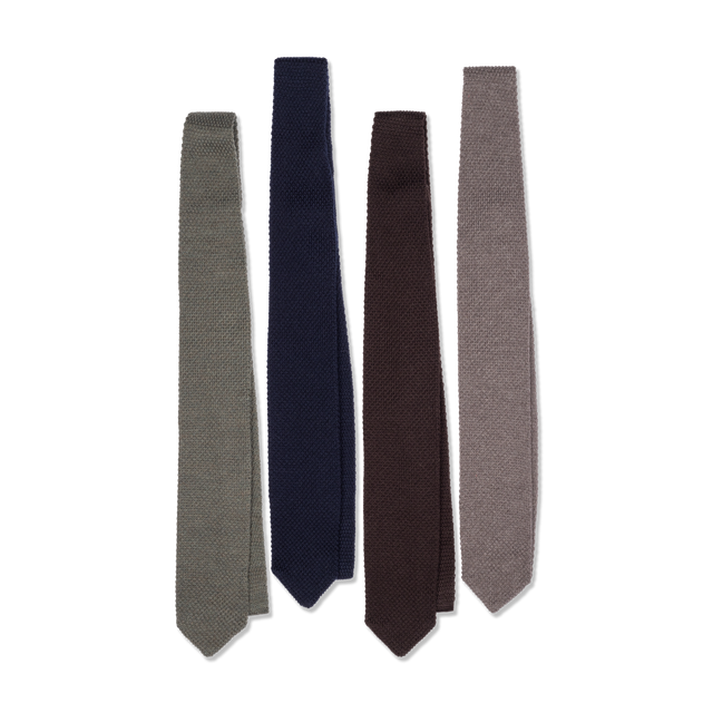 Wool Knitted Tie in Mole Grey