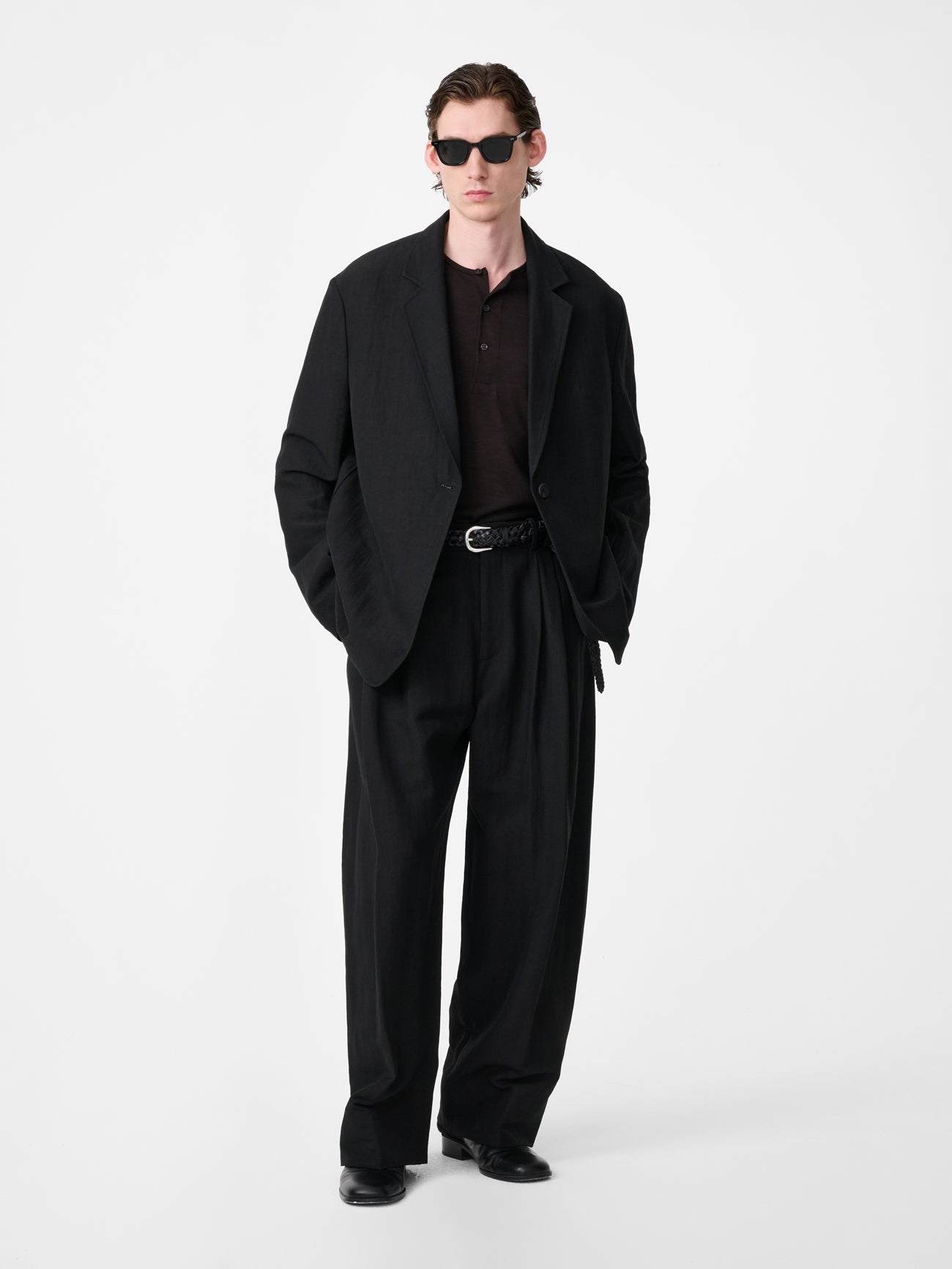 Line Tailored Linen Pant In