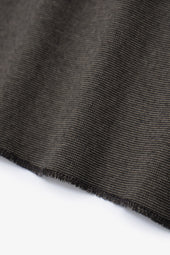 HIGH V-NECK T-SHIRT - ANVIL GREY/BLACK