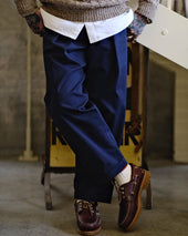 Single Pleated Chino Trousers
