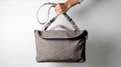 Laidback Messenger Off Grey