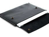 Saddleback Case
