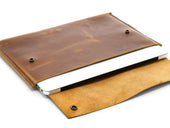 Saddleback Case