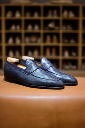 Le Mocassin Masque Lupin En L Zard