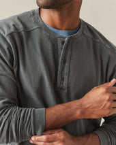 Men S Broken In Premium Slub Long Sleeve Henley Grey Pinstripe
