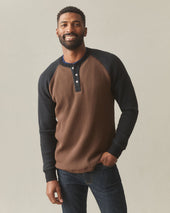 Men's Colorblock Waffle Long Sleeve Henley - Cocoa Black