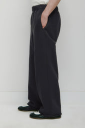 Men's Asr Cut-off Sweatpant in Almost Black