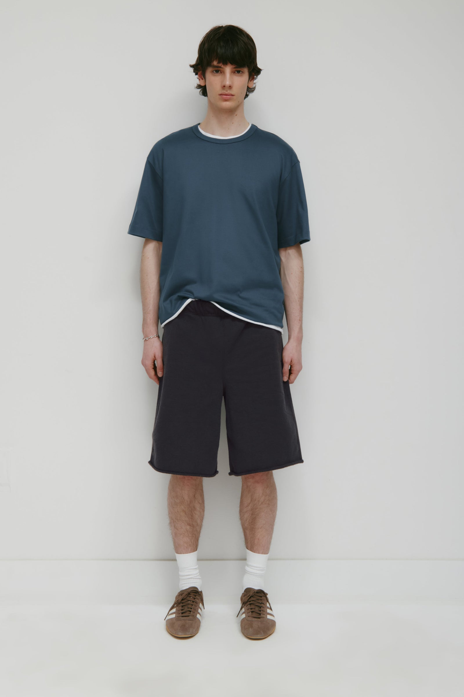 Men's Asr Cut-off Short in Almost Black