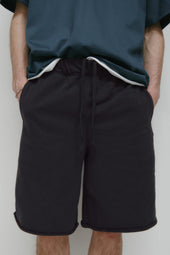 Men's Asr Cut-off Short in Almost Black
