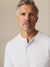 Short-Sleeve Breeze Henley - White