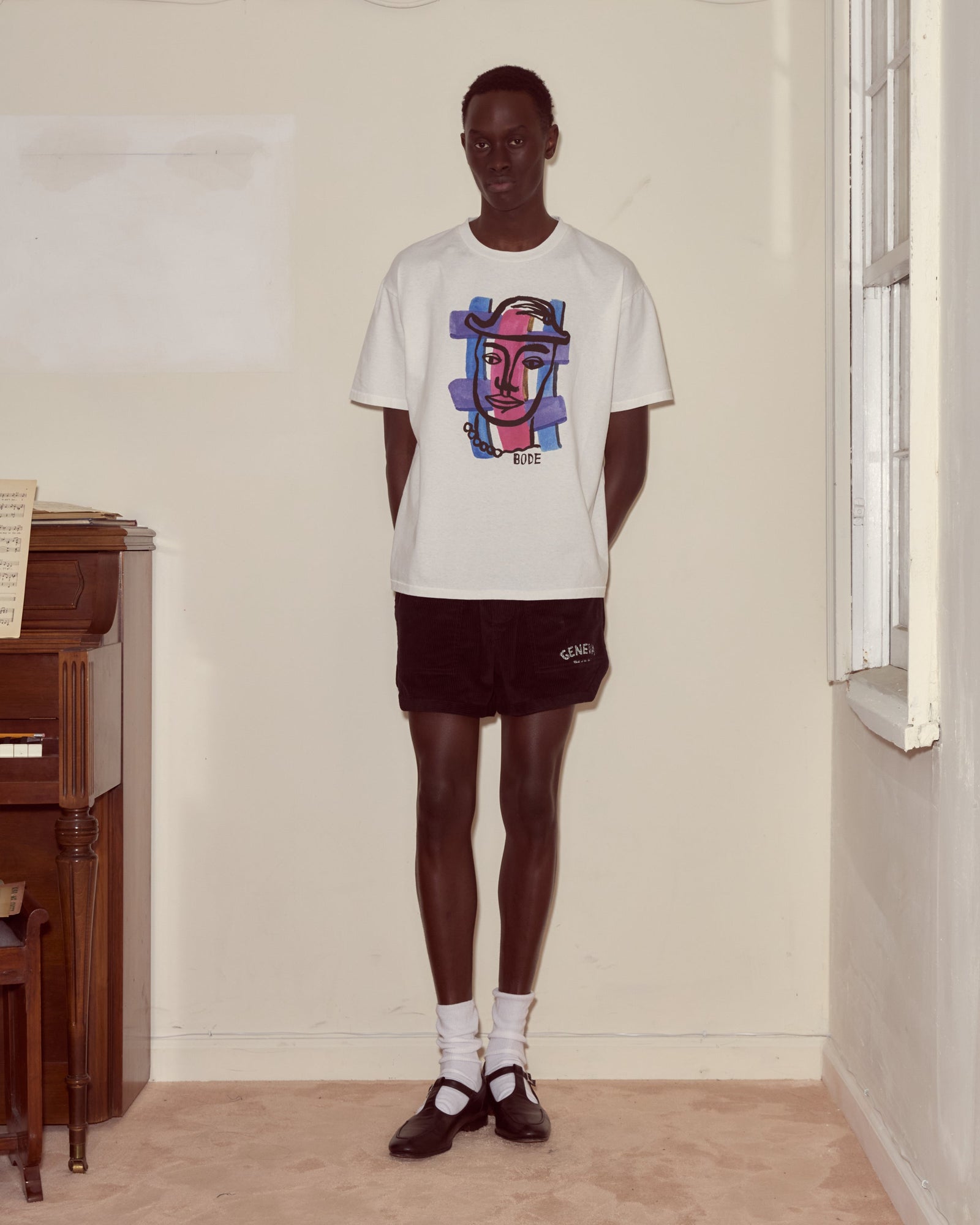 Chapeau Tee