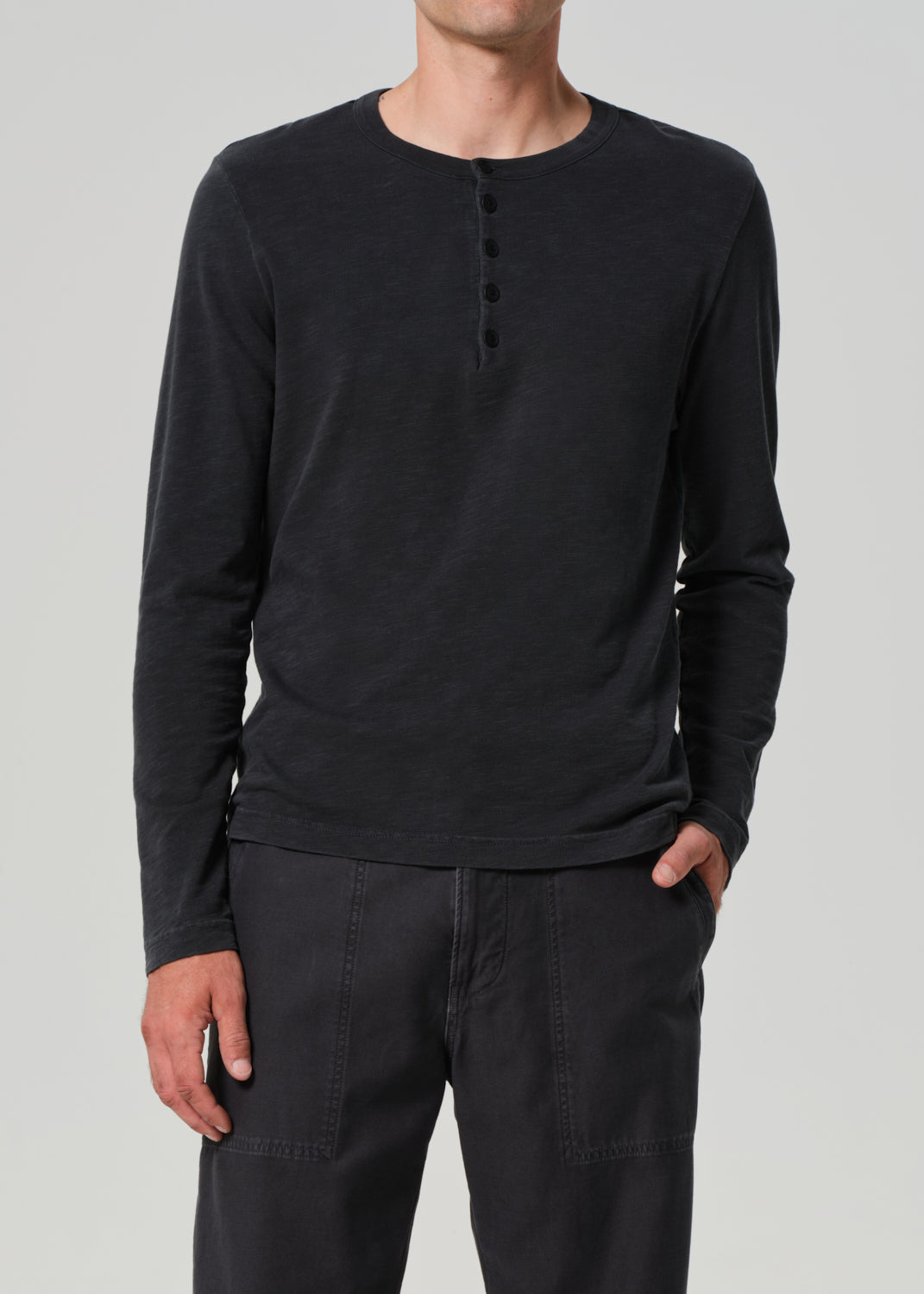 Classic Henley in Washed Black