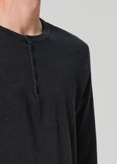 Classic Henley in Washed Black