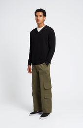 V Neck Cashmere Jumper In Black