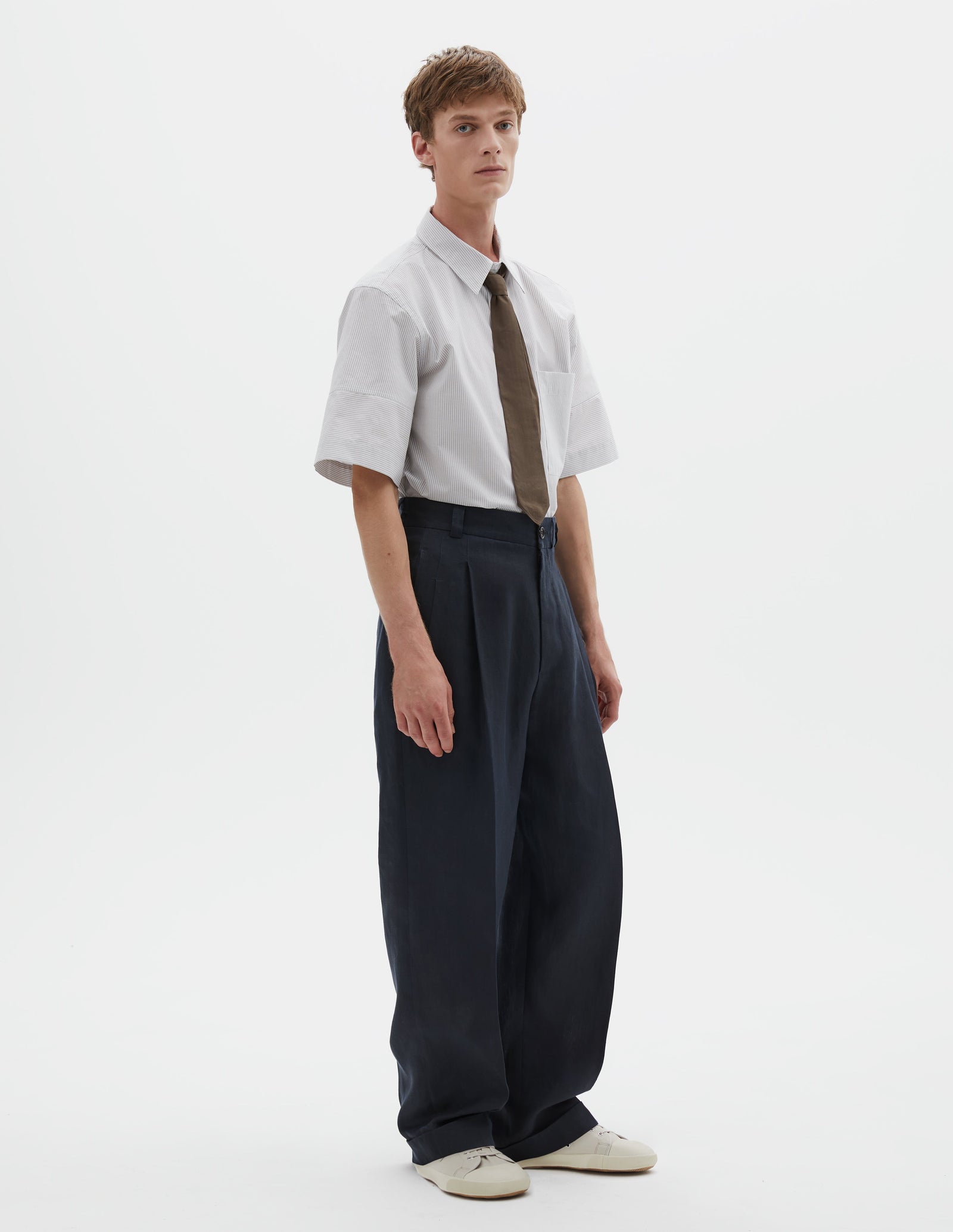 Stitch Pleat Trousers Dry Linen Plainweave Ink