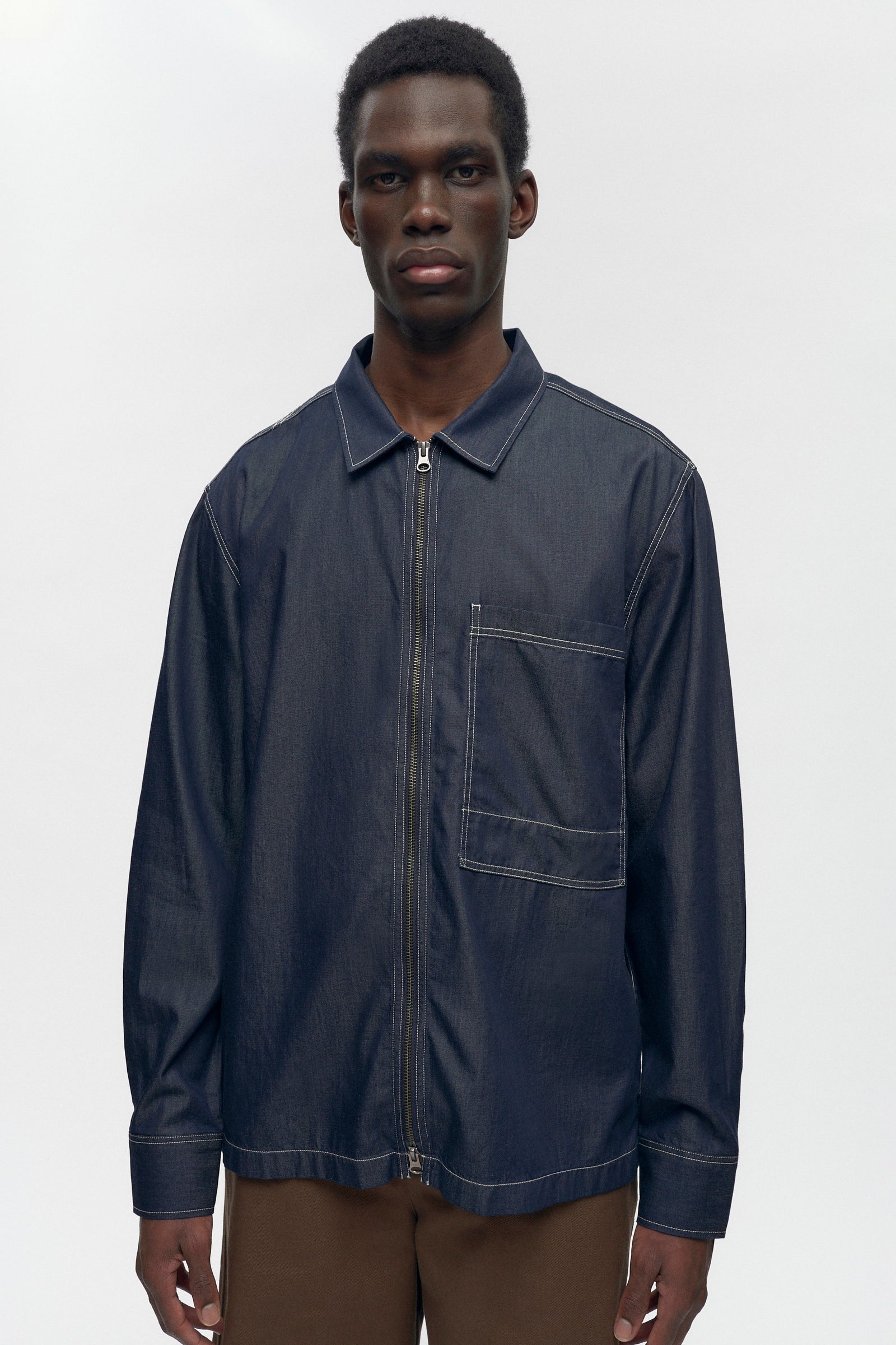 Men's Chambray Full Zip Shirt in Rinse