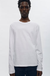 Unisex Essential Longsleeve in White