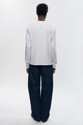 Unisex Essential Longsleeve in White