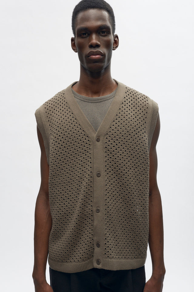 Mina Vest in Dark Taupe