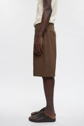 Twill Bermuda Shorts in Walnut