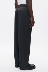 Men's Wool Trouser in Charcoal