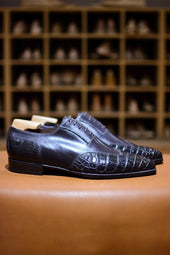 Le richelieu Milton à bout golf en cuir exotique