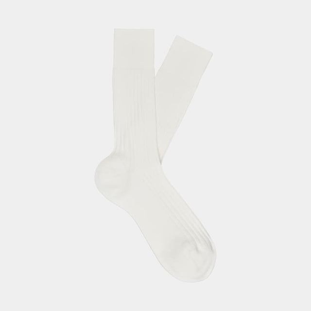 Off-White Ribbed Regular Socks