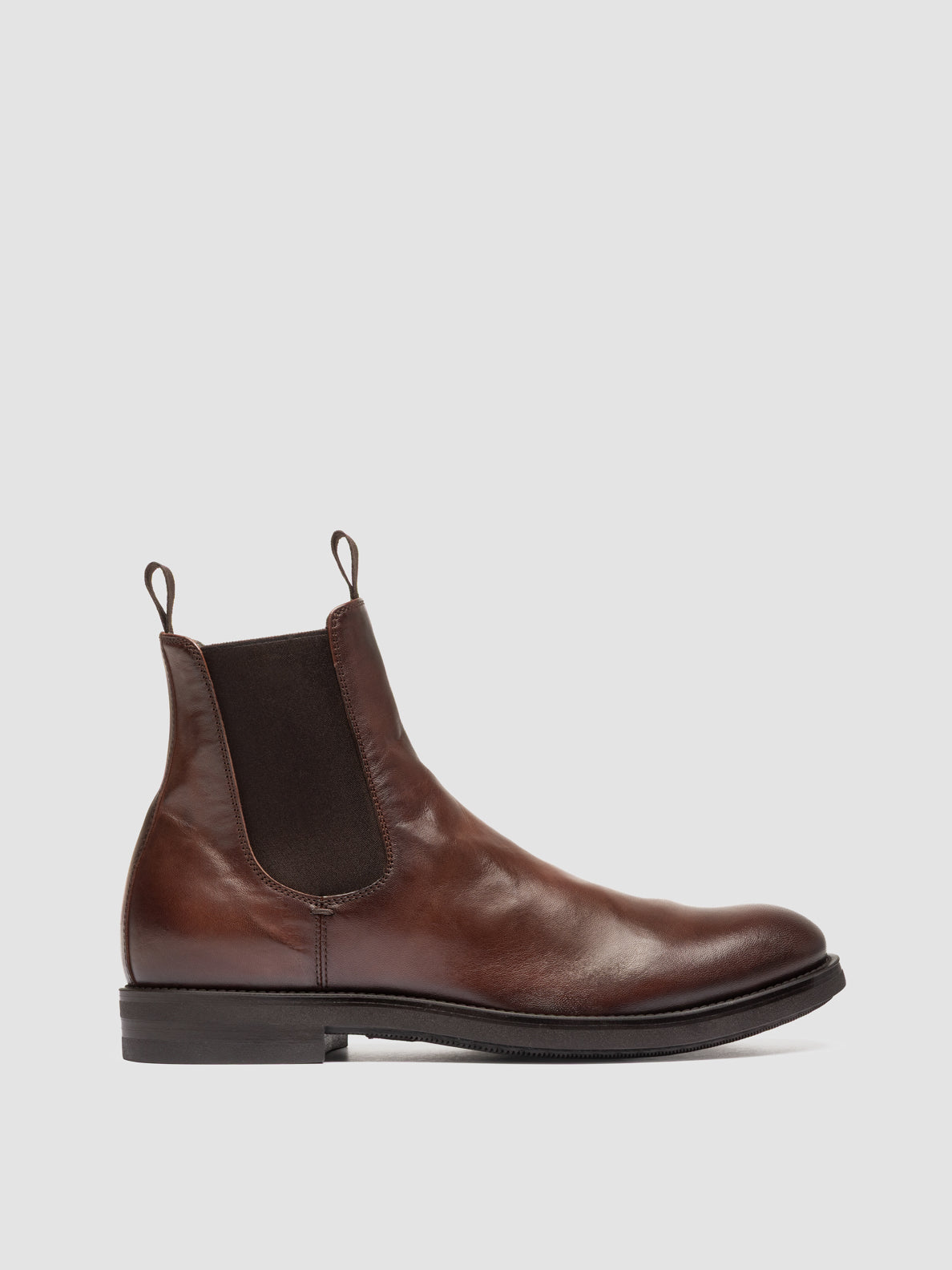 Academia 002 Leather Chelsea Boots
