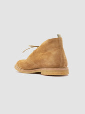 HISTORY 003 - Camel Suede Chukka Boots