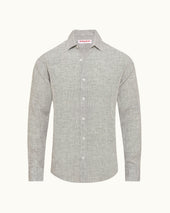 Giles Linen