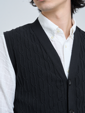 Dewsbury V Neck Penrose