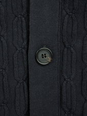 Dewsbury V Neck Penrose