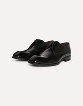 Derby in pelle nera