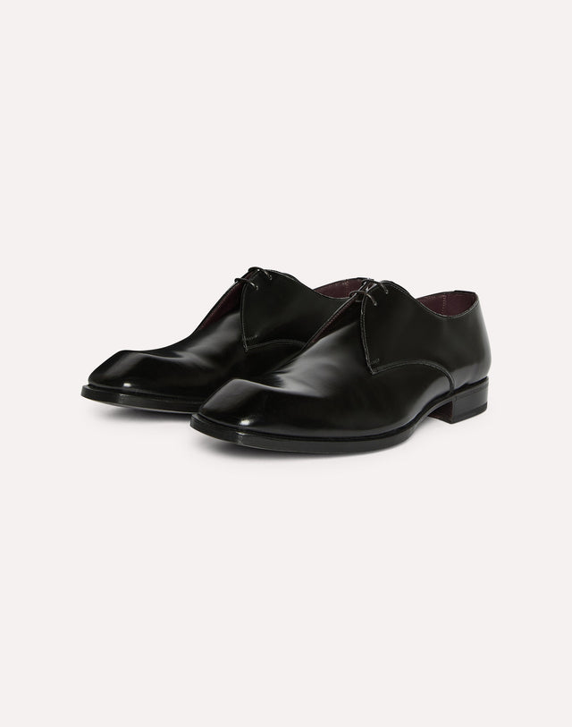 Derby in pelle nera